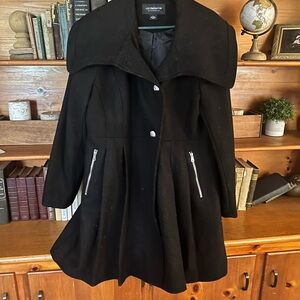 Liz Claiborne Women's Black Cape Coat